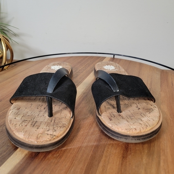 Yellow Box Barann Black Suede and Leather Strap Sandals Size 8 - Picture 9 of 16